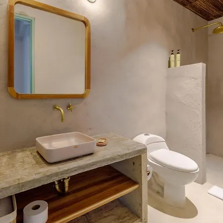 Apartamento Hbe-p4 Penthouse Lujoso De 4 Frente Al Mar Con Wifi *