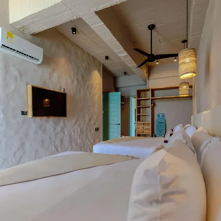 Hbe-p4 Penthouse Lujoso De 4 Frente Al Mar Con Wifi Apartamento *